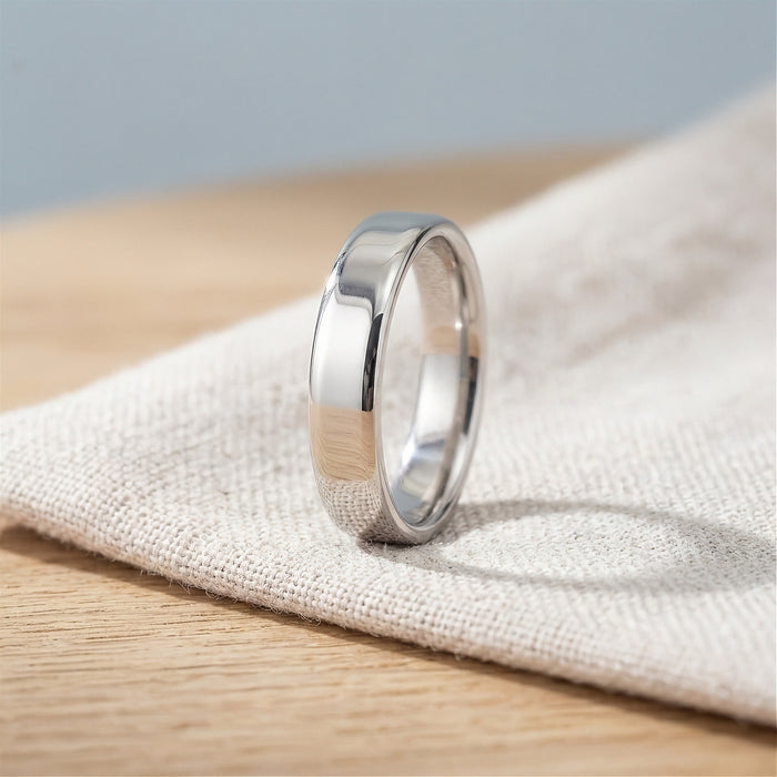 Men's sterling silver plain band on linen - Minted Jewellery